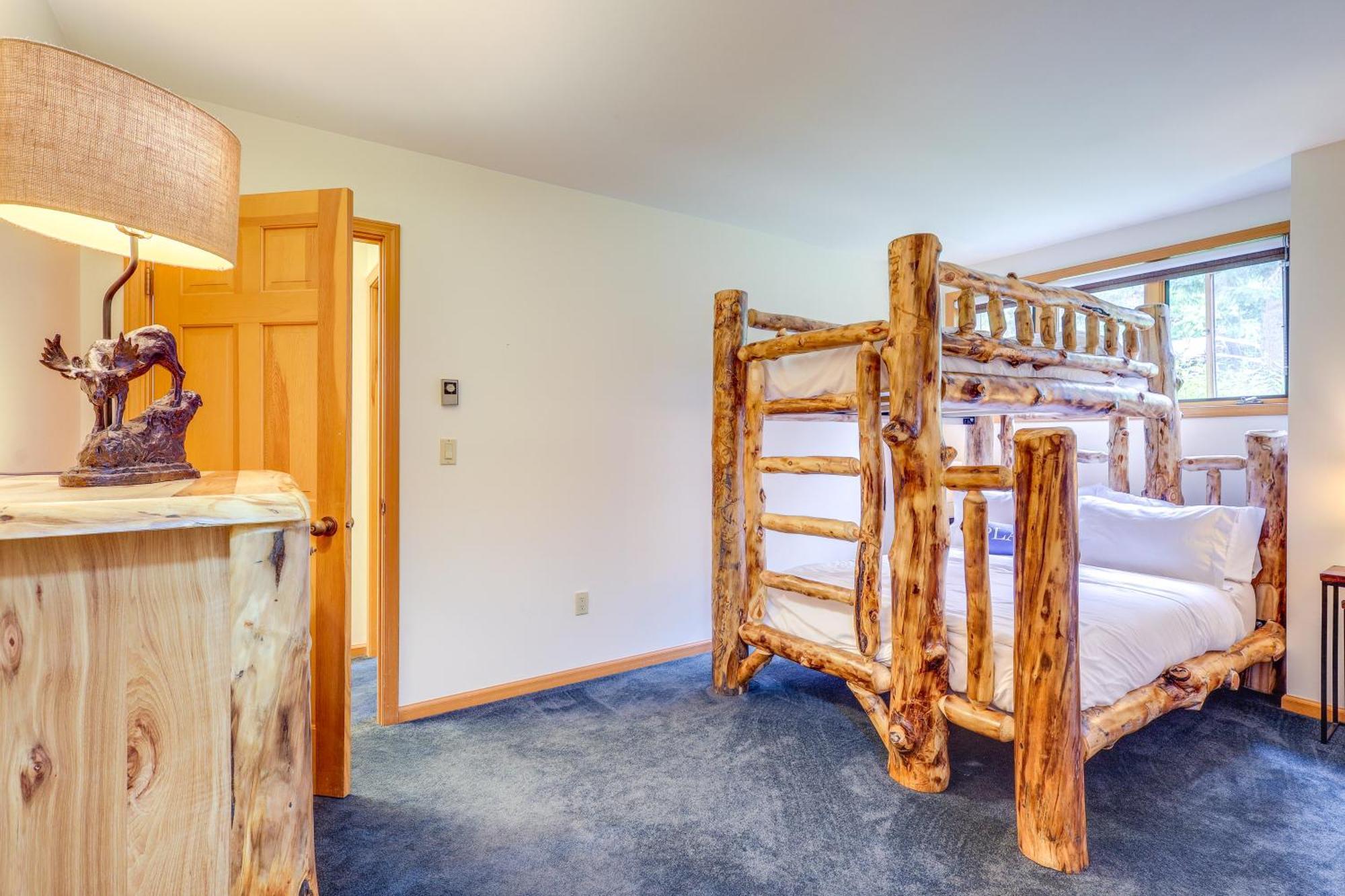Lake Placid Condo With Patio - Walk To Beach! Luaran gambar