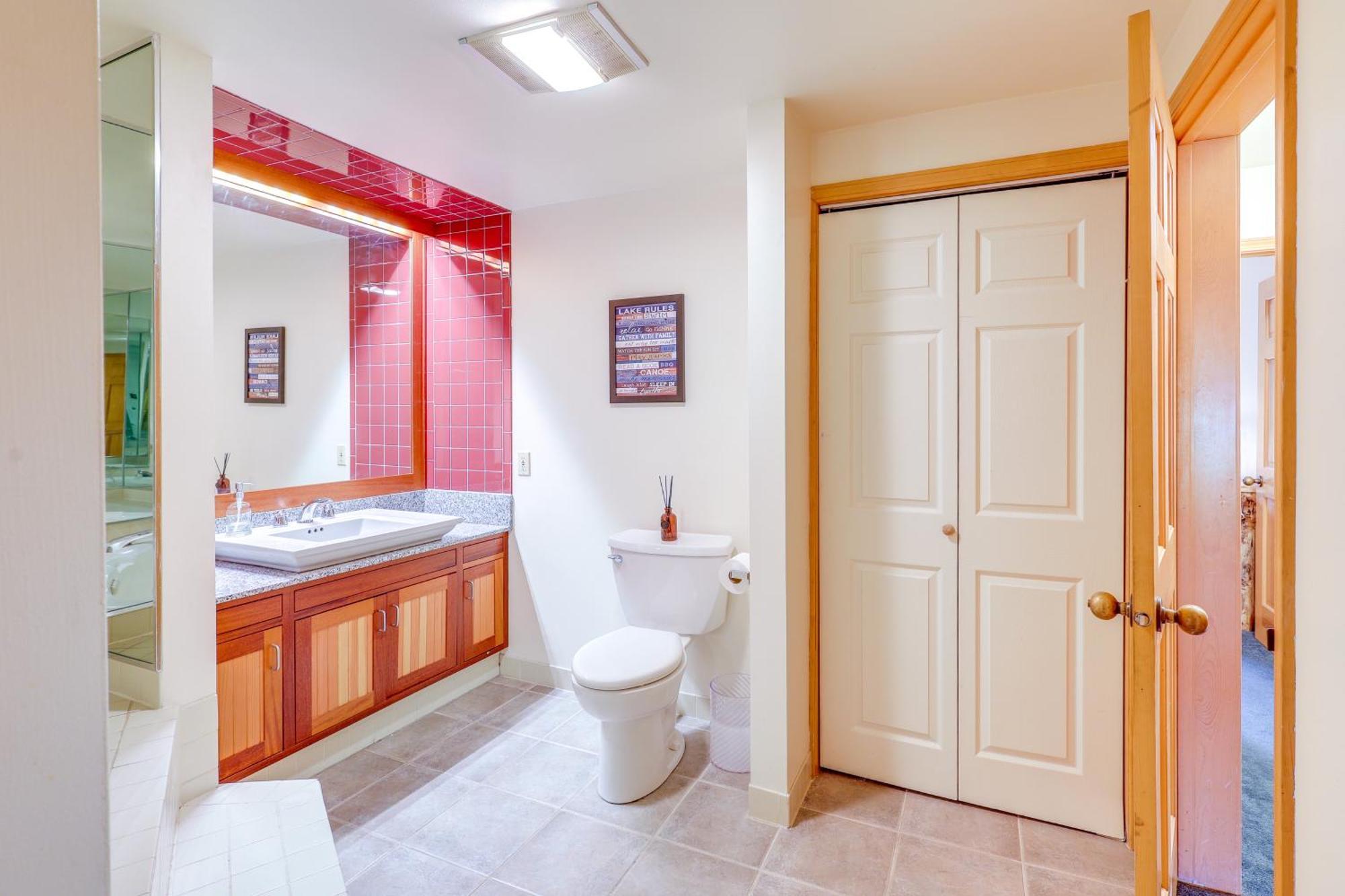 Lake Placid Condo With Patio - Walk To Beach! Luaran gambar