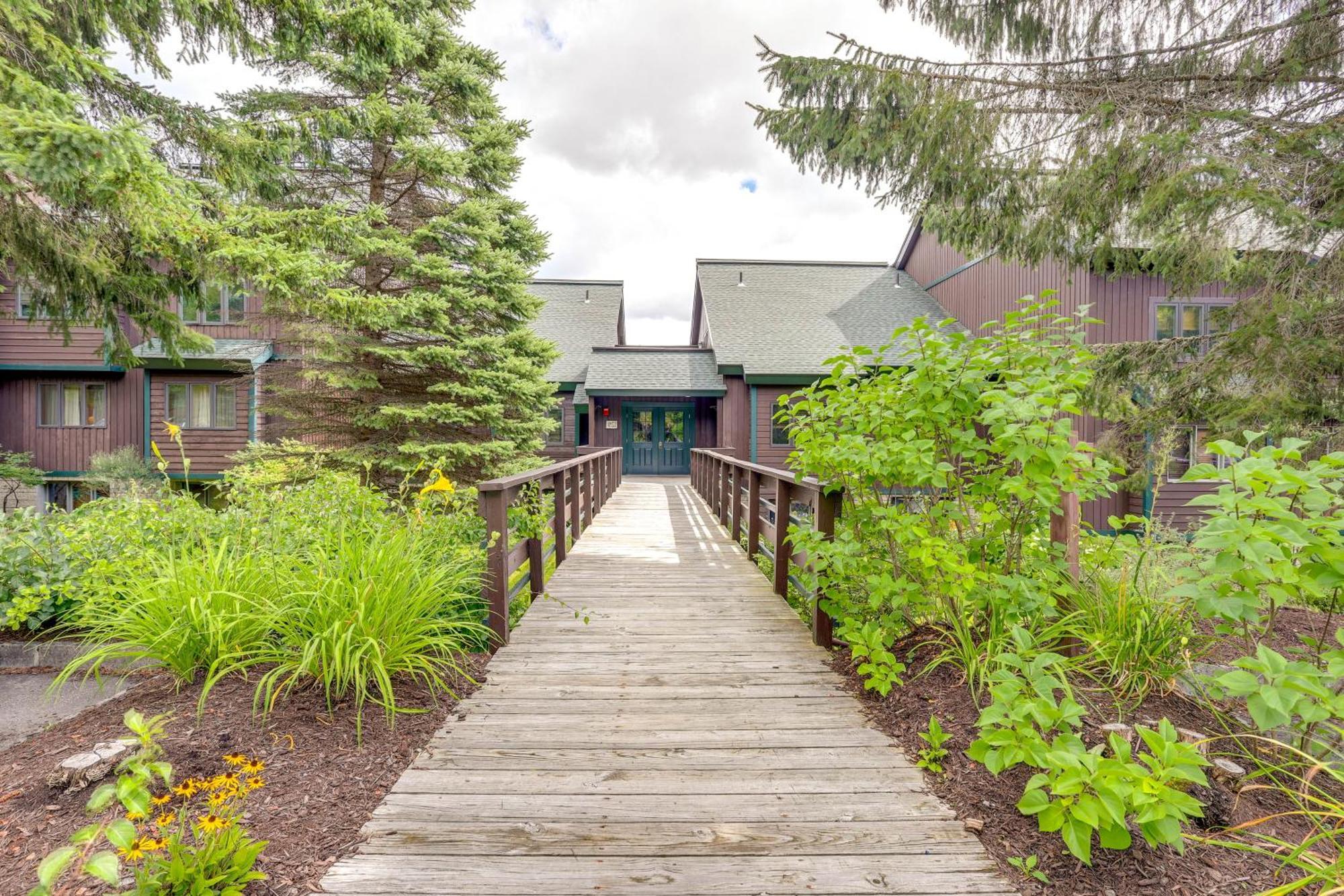 Lake Placid Condo With Patio - Walk To Beach! Luaran gambar