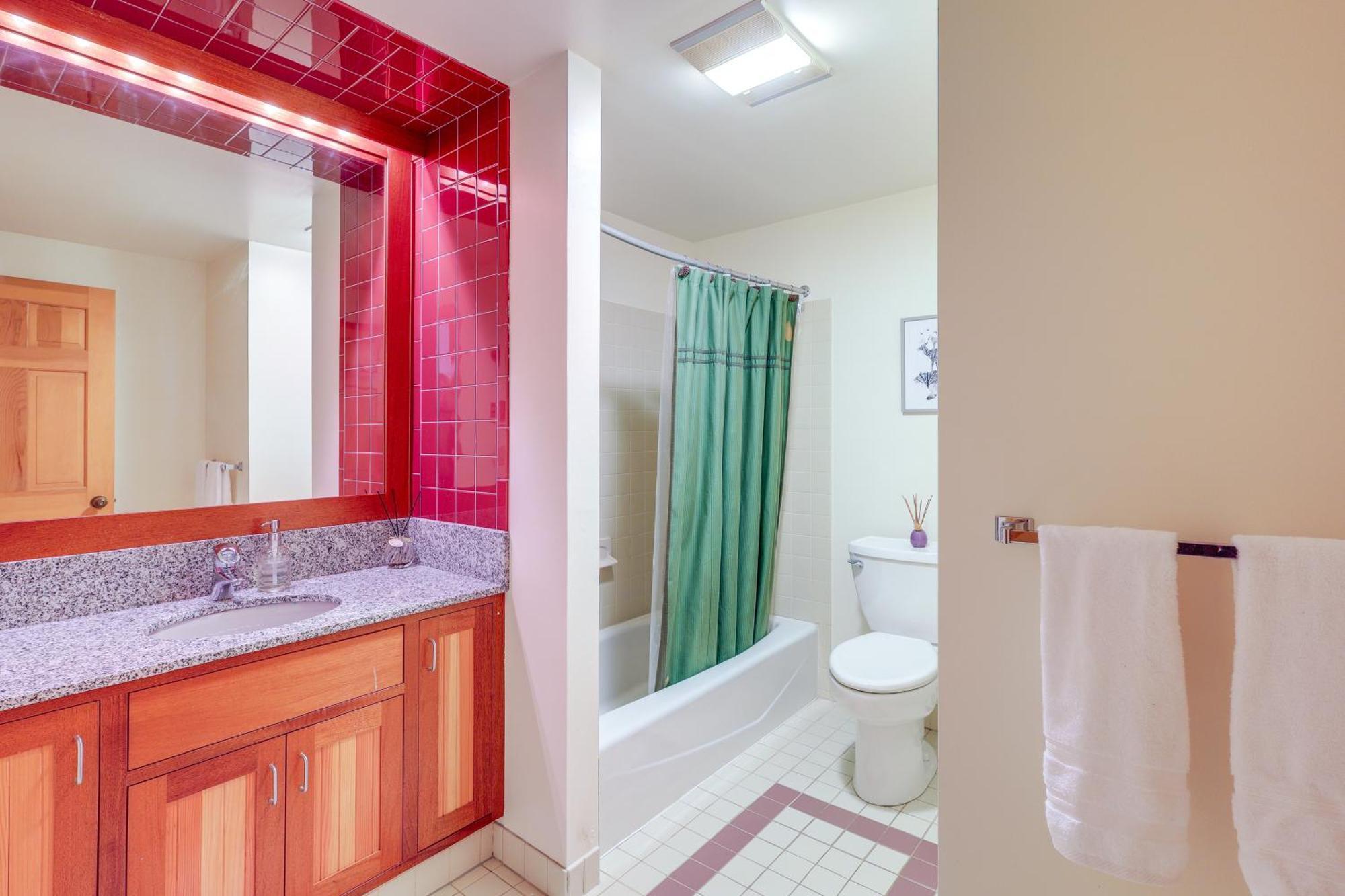 Lake Placid Condo With Patio - Walk To Beach! Luaran gambar